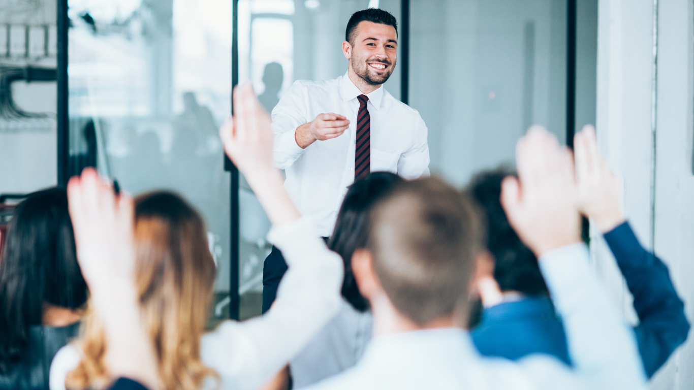 MASTER HUMAN CENTRIC TRANSFORMATION Re-think classes (1)